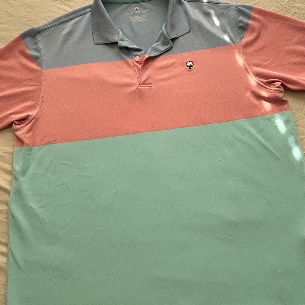 Southern Shirt men’s collared shirt